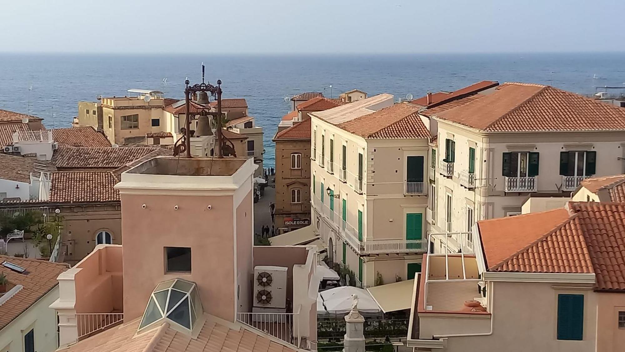 Al Vecchio Castello Bed & Breakfast โตรเปอา ภายนอก รูปภาพ