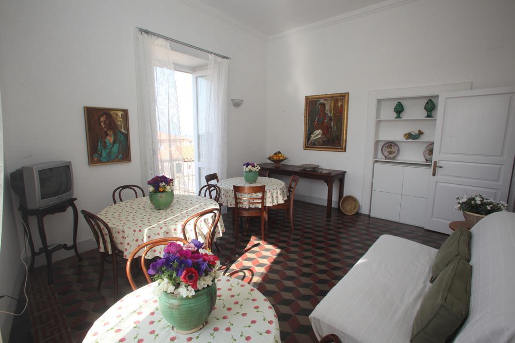 Al Vecchio Castello Bed & Breakfast โตรเปอา ภายนอก รูปภาพ