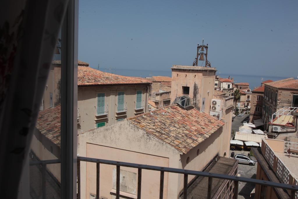Al Vecchio Castello Bed & Breakfast โตรเปอา ภายนอก รูปภาพ