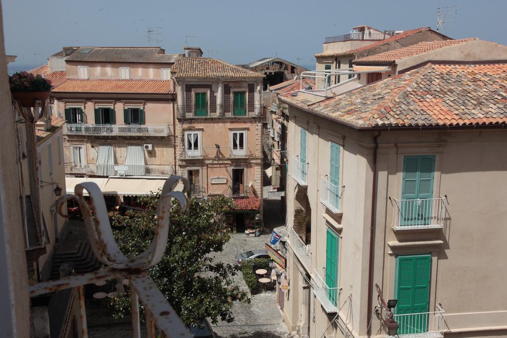 Al Vecchio Castello Bed & Breakfast โตรเปอา ภายนอก รูปภาพ